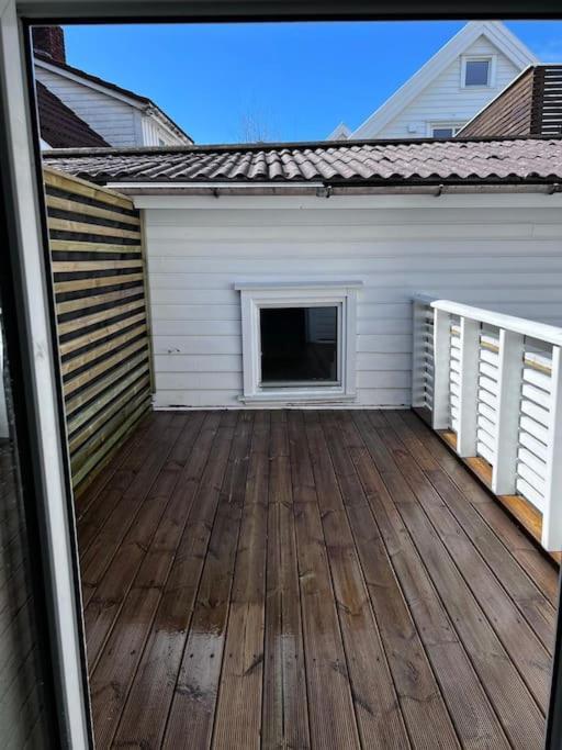 The Yellow Door Stavanger Exterior photo